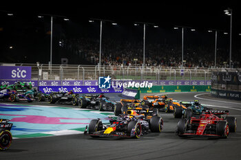 2024-03-09 - 11 PEREZ Sergio (mex), Red Bull Racing RB20, 16 LECLERC Charles (mco), Scuderia Ferrari SF-24, action start of the race, depart, during the Formula 1 STC Saudi Arabian Grand Prix 2024, 2nd round of the 2024 Formula One World Championship from March 7 to 9, 2024 on the Jeddah Corniche Circuit, in Jeddah, Saudi Arabia - F1 - SAUDI ARABIAN GRAND PRIX 2024 - FORMULA 1 - MOTORS