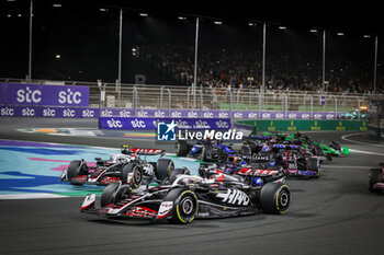 2024-03-09 - 20 MAGNUSSEN Kevin (den), Haas F1 Team VF-24 Ferrari ad 27 HULKENBERG Nico (ger), Haas F1 Team VF-24 Ferrari, action, start of the race, depart, during the Formula 1 STC Saudi Arabian Grand Prix 2024, 2nd round of the 2024 Formula One World Championship from March 7 to 9, 2024 on the Jeddah Corniche Circuit, in Jeddah, Saudi Arabia - F1 - SAUDI ARABIAN GRAND PRIX 2024 - FORMULA 1 - MOTORS
