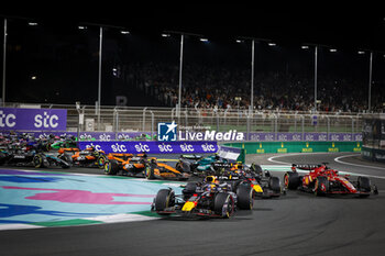 2024-03-09 - 01 VERSTAPPEN Max (nld), Red Bull Racing RB20, 11 PEREZ Sergio (mex), Red Bull Racing RB20, 16 LECLERC Charles (mco), Scuderia Ferrari SF-24, action, start of the race, depart, during the Formula 1 STC Saudi Arabian Grand Prix 2024, 2nd round of the 2024 Formula One World Championship from March 7 to 9, 2024 on the Jeddah Corniche Circuit, in Jeddah, Saudi Arabia - F1 - SAUDI ARABIAN GRAND PRIX 2024 - FORMULA 1 - MOTORS