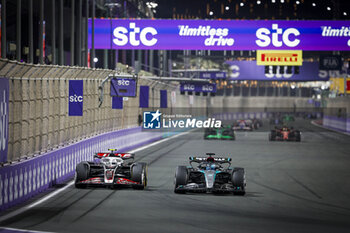 2024-03-09 - 63 RUSSELL George (gbr), Mercedes AMG F1 Team W15 and 27 HULKENBERG Nico (ger), Haas F1 Team VF-24 Ferrari, action during the Formula 1 STC Saudi Arabian Grand Prix 2024, 2nd round of the 2024 Formula One World Championship from March 7 to 9, 2024 on the Jeddah Corniche Circuit, in Jeddah, Saudi Arabia - F1 - SAUDI ARABIAN GRAND PRIX 2024 - FORMULA 1 - MOTORS