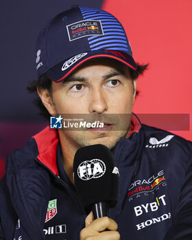 2024-03-21 - PEREZ Sergio (mex), Red Bull Racing RB20, portrait during the Formula 1 Rolex Australian Grand Prix 2024, 3rd round of the 2024 Formula One World Championship from March 22 to 24, 2024 on the Albert Park Circuit, in Melbourne, Australia - F1 - AUSTRALIAN GRAND PRIX 2024 - FORMULA 1 - MOTORS