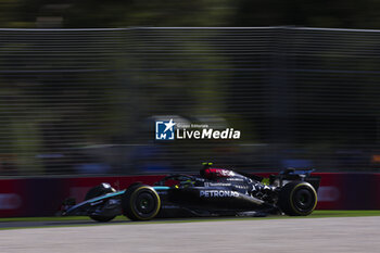 2024-03-22 - 44 HAMILTON Lewis (gbr), Mercedes AMG F1 Team W15, action during the Formula 1 Rolex Australian Grand Prix 2024, 3rd round of the 2024 Formula One World Championship from March 22 to 24, 2024 on the Albert Park Circuit, in Melbourne, Australia - F1 - AUSTRALIAN GRAND PRIX 2024 - FORMULA 1 - MOTORS