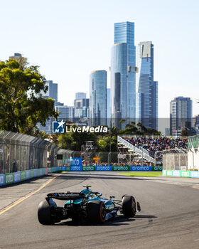 2024-03-22 - 14 ALONSO Fernando (spa), Aston Martin F1 Team AMR24, action during the Formula 1 Rolex Australian Grand Prix 2024, 3rd round of the 2024 Formula One World Championship from March 22 to 24, 2024 on the Albert Park Circuit, in Melbourne, Australia - F1 - AUSTRALIAN GRAND PRIX 2024 - FORMULA 1 - MOTORS