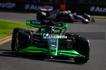 2024-03-22 - 77 BOTTAS Valtteri (fin), Stake F1 Team Kick Sauber C44, action during the Formula 1 Rolex Australian Grand Prix 2024, 3rd round of the 2024 Formula One World Championship from March 22 to 24, 2024 on the Albert Park Circuit, in Melbourne, Australia - F1 - AUSTRALIAN GRAND PRIX 2024 - FORMULA 1 - MOTORS