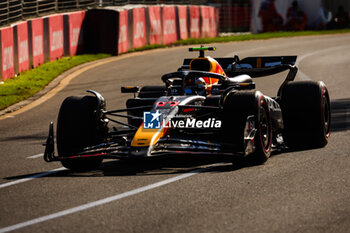 2024-03-22 - 11 PEREZ Sergio (mex), Red Bull Racing RB20, action during the Formula 1 Rolex Australian Grand Prix 2024, 3rd round of the 2024 Formula One World Championship from March 22 to 24, 2024 on the Albert Park Circuit, in Melbourne, Australia - F1 - AUSTRALIAN GRAND PRIX 2024 - FORMULA 1 - MOTORS