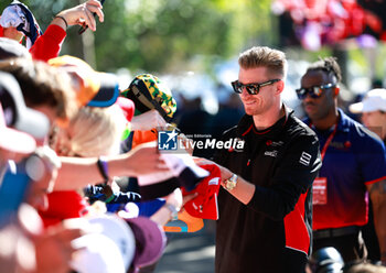 2024-03-22 - HULKENBERG Nico (ger), Haas F1 Team VF-24 Ferrari, portrait during the Formula 1 Rolex Australian Grand Prix 2024, 3rd round of the 2024 Formula One World Championship from March 22 to 24, 2024 on the Albert Park Circuit, in Melbourne, Australia - F1 - AUSTRALIAN GRAND PRIX 2024 - FORMULA 1 - MOTORS