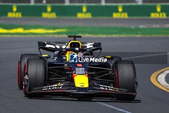 2024-03-22 - 01 VERSTAPPEN Max (nld), Red Bull Racing RB20, action during the Formula 1 Rolex Australian Grand Prix 2024, 3rd round of the 2024 Formula One World Championship from March 22 to 24, 2024 on the Albert Park Circuit, in Melbourne, Australia - F1 - AUSTRALIAN GRAND PRIX 2024 - FORMULA 1 - MOTORS