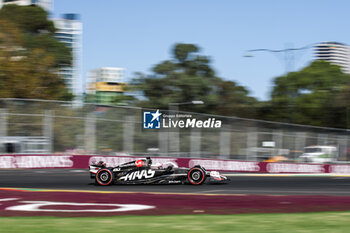 2024-03-22 - 20 MAGNUSSEN Kevin (den), Haas F1 Team VF-24 Ferrari, action during the Formula 1 Rolex Australian Grand Prix 2024, 3rd round of the 2024 Formula One World Championship from March 22 to 24, 2024 on the Albert Park Circuit, in Melbourne, Australia - F1 - AUSTRALIAN GRAND PRIX 2024 - FORMULA 1 - MOTORS
