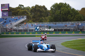 2024-03-23 - DOOHAN Jack (aus), Benetton B200, DOOHAN Mick (aus), Honda RC213V, action during the Formula 1 Rolex Australian Grand Prix 2024, 3rd round of the 2024 Formula One World Championship from March 22 to 24, 2024 on the Albert Park Circuit, in Melbourne, Australia - F1 - AUSTRALIAN GRAND PRIX 2024 - FORMULA 1 - MOTORS