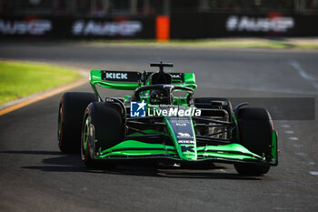 2024-03-23 - 77 BOTTAS Valtteri (fin), Stake F1 Team Kick Sauber C44, action during the Formula 1 Rolex Australian Grand Prix 2024, 3rd round of the 2024 Formula One World Championship from March 22 to 24, 2024 on the Albert Park Circuit, in Melbourne, Australia - F1 - AUSTRALIAN GRAND PRIX 2024 - FORMULA 1 - MOTORS