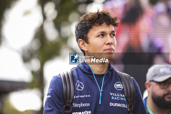 2024-03-23 - ALBON Alexander (tha), Williams Racing FW46, portrait during the Formula 1 Rolex Australian Grand Prix 2024, 3rd round of the 2024 Formula One World Championship from March 22 to 24, 2024 on the Albert Park Circuit, in Melbourne, Australia - F1 - AUSTRALIAN GRAND PRIX 2024 - FORMULA 1 - MOTORS