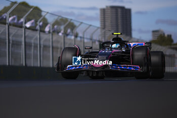 2024-03-24 - GASLY Pierre (fra), Alpine F1 Team A524, portrait during the Formula 1 Rolex Australian Grand Prix 2024, 3rd round of the 2024 Formula One World Championship from March 22 to 24, 2024 on the Albert Park Circuit, in Melbourne, Australia - F1 - AUSTRALIAN GRAND PRIX 2024 - FORMULA 1 - MOTORS
