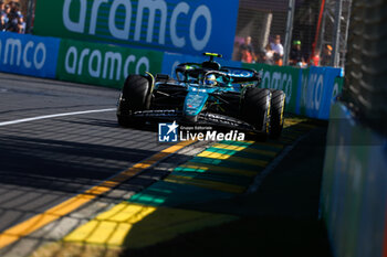 2024-03-24 - 14 ALONSO Fernando (spa), Aston Martin F1 Team AMR24, action during the Formula 1 Rolex Australian Grand Prix 2024, 3rd round of the 2024 Formula One World Championship from March 22 to 24, 2024 on the Albert Park Circuit, in Melbourne, Australia - F1 - AUSTRALIAN GRAND PRIX 2024 - FORMULA 1 - MOTORS