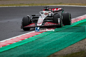 2024-04-05 - 20 MAGNUSSEN Kevin (den), Haas F1 Team VF-24 Ferrari, action during the Formula 1 MSC Cruises Japanese Grand Prix 2024, 4th round of the 2024 Formula One World Championship from April 5 to 7, 2024 on the Suzuka International Racing Course, in Suzuka, Japan - F1 - JAPANESE GRAND PRIX 2024 - FORMULA 1 - MOTORS
