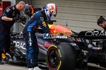 2024-04-06 - VERSTAPPEN Max (ned), Red Bull Racing RB20, portrait during the Formula 1 MSC Cruises Japanese Grand Prix 2024, 4th round of the 2024 Formula One World Championship from April 5 to 7, 2024 on the Suzuka International Racing Course, in Suzuka, Japan - F1 - JAPANESE GRAND PRIX 2024 - FORMULA 1 - MOTORS