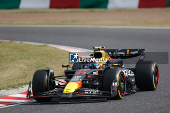 2024-04-07 - 11 PEREZ Sergio (mex), Red Bull Racing RB20, action during the Formula 1 MSC Cruises Japanese Grand Prix 2024, 4th round of the 2024 Formula One World Championship from April 5 to 7, 2024 on the Suzuka International Racing Course, in Suzuka, Japan - F1 - JAPANESE GRAND PRIX 2024 - FORMULA 1 - MOTORS
