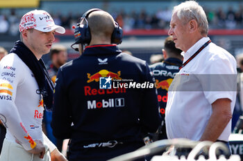 2024-04-07 - VERSTAPPEN Max (ned), Red Bull Racing RB20, portrait, MARCOS PADROS Xavier, Scuderia Ferrari Race Engine of Charles Leclerc, portrait, grille de depart, starting grid, during the Formula 1 MSC Cruises Japanese Grand Prix 2024, 4th round of the 2024 Formula One World Championship from April 5 to 7, 2024 on the Suzuka International Racing Course, in Suzuka, Japan - F1 - JAPANESE GRAND PRIX 2024 - FORMULA 1 - MOTORS