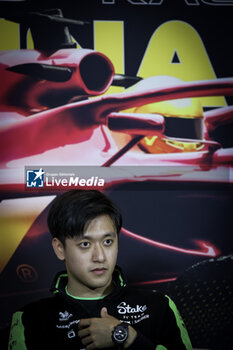 2024-04-18 - press conference ZHOU Guanyu (chi), Stake F1 Team Kick Sauber C44, portrait, during the Formula 1 Lenovo Chinese Grand Prix 2024, 5th round of the 2024 Formula One World Championship from April 19 to 21, 2024 on the Shanghai International Circuit, in Shanghai, China - F1 - CHINESE GRAND PRIX 2024 - FORMULA 1 - MOTORS