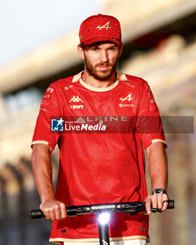 2024-04-18 - GASLY Pierre (fra), Alpine F1 Team A524, portrait during the Formula 1 Lenovo Chinese Grand Prix 2024, 5th round of the 2024 Formula One World Championship from April 19 to 21, 2024 on the Shanghai International Circuit, in Shanghai, China - F1 - CHINESE GRAND PRIX 2024 - FORMULA 1 - MOTORS