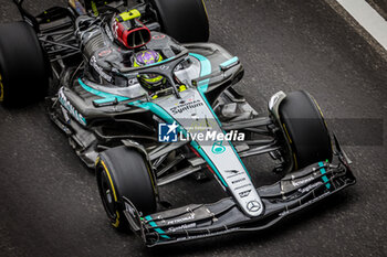 2024-04-19 - 44 HAMILTON Lewis (gbr), Mercedes AMG F1 Team W15, action Qualifying Sprint Race during the Formula 1 Lenovo Chinese Grand Prix 2024, 5th round of the 2024 Formula One World Championship from April 19 to 21, 2024 on the Shanghai International Circuit, in Shanghai, China - F1 - CHINESE GRAND PRIX 2024 - FORMULA 1 - MOTORS