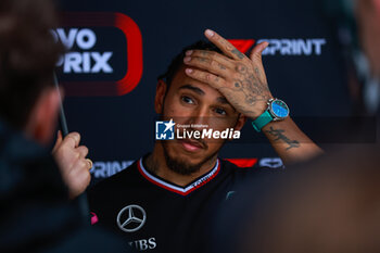 2024-04-19 - HAMILTON Lewis (gbr), Mercedes AMG F1 Team W15, portrait during the Formula 1 Lenovo Chinese Grand Prix 2024, 5th round of the 2024 Formula One World Championship from April 19 to 21, 2024 on the Shanghai International Circuit, in Shanghai, China - F1 - CHINESE GRAND PRIX 2024 - FORMULA 1 - MOTORS