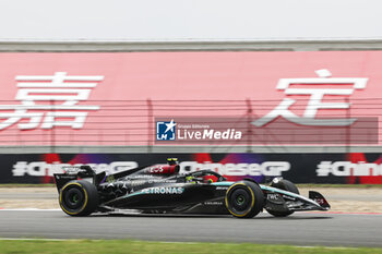 2024-04-20 - 44 HAMILTON Lewis (gbr), Mercedes AMG F1 Team W15, action during the Formula 1 Lenovo Chinese Grand Prix 2024, 5th round of the 2024 Formula One World Championship from April 19 to 21, 2024 on the Shanghai International Circuit, in Shanghai, China - F1 - CHINESE GRAND PRIX 2024 - FORMULA 1 - MOTORS