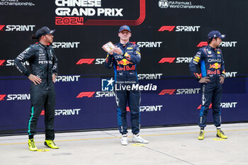 2024-04-20 - VERSTAPPEN Max (ned), Red Bull Racing RB20, portrait, PEREZ Sergio (mex), Red Bull Racing RB20, portrait and HAMILTON Lewis (gbr), Mercedes AMG F1 Team W15, portrait during the Formula 1 Lenovo Chinese Grand Prix 2024, 5th round of the 2024 Formula One World Championship from April 19 to 21, 2024 on the Shanghai International Circuit, in Shanghai, China - F1 - CHINESE GRAND PRIX 2024 - FORMULA 1 - MOTORS