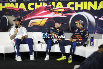 2024-04-20 - HAMILTON Lewis (gbr), Mercedes AMG F1 Team W15, portrait, VERSTAPPEN Max (ned), Red Bull Racing RB20, portrait, PEREZ Sergio (mex), Red Bull Racing RB20, portrait press conference Sprint Race during the Formula 1 Lenovo Chinese Grand Prix 2024, 5th round of the 2024 Formula One World Championship from April 19 to 21, 2024 on the Shanghai International Circuit, in Shanghai, China - F1 - CHINESE GRAND PRIX 2024 - FORMULA 1 - MOTORS