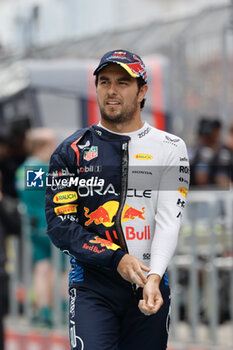 2024-04-20 - PEREZ Sergio (mex), Red Bull Racing RB20, portrait during the Formula 1 Lenovo Chinese Grand Prix 2024, 5th round of the 2024 Formula One World Championship from April 19 to 21, 2024 on the Shanghai International Circuit, in Shanghai, China - F1 - CHINESE GRAND PRIX 2024 - FORMULA 1 - MOTORS