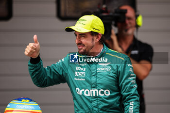 2024-04-20 - ALONSO Fernando (spa), Aston Martin F1 Team AMR24, portrait during the Formula 1 Lenovo Chinese Grand Prix 2024, 5th round of the 2024 Formula One World Championship from April 19 to 21, 2024 on the Shanghai International Circuit, in Shanghai, China - F1 - CHINESE GRAND PRIX 2024 - FORMULA 1 - MOTORS