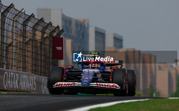 2024-04-20 - 22 TSUNODA Yuki (jap), Visa Cash App RB F1 Team VCARB 01, action during the Formula 1 Lenovo Chinese Grand Prix 2024, 5th round of the 2024 Formula One World Championship from April 19 to 21, 2024 on the Shanghai International Circuit, in Shanghai, China - F1 - CHINESE GRAND PRIX 2024 - FORMULA 1 - MOTORS