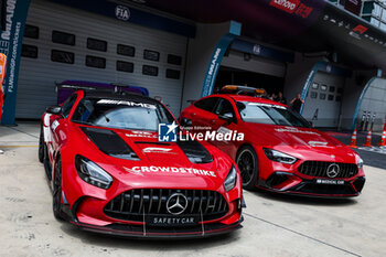 21/04/2024 - FIA Mercedes-AMG GT 63 S 4MATIC+ Medical Car & FIA Mercedes-AMG GT Black Series Safety Car, during the Formula 1 Lenovo Chinese Grand Prix 2024, 5th round of the 2024 Formula One World Championship from April 19 to 21, 2024 on the Shanghai International Circuit, in Shanghai, China - F1 - CHINESE GRAND PRIX 2024 - FORMULA 1 - MOTORI