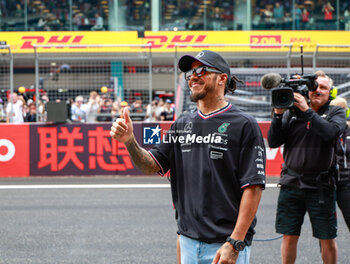2024-04-21 - HAMILTON Lewis (gbr), Mercedes AMG F1 Team W15, portrait during the Formula 1 Lenovo Chinese Grand Prix 2024, 5th round of the 2024 Formula One World Championship from April 19 to 21, 2024 on the Shanghai International Circuit, in Shanghai, China - F1 - CHINESE GRAND PRIX 2024 - FORMULA 1 - MOTORS