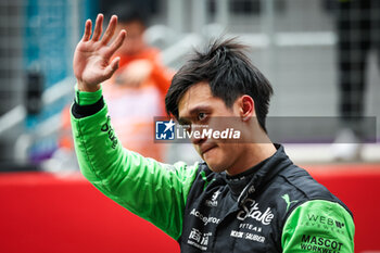 21/04/2024 - ZHOU Guanyu (chi), Stake F1 Team Kick Sauber C44, portrait during the Formula 1 Lenovo Chinese Grand Prix 2024, 5th round of the 2024 Formula One World Championship from April 19 to 21, 2024 on the Shanghai International Circuit, in Shanghai, China - F1 - CHINESE GRAND PRIX 2024 - FORMULA 1 - MOTORI