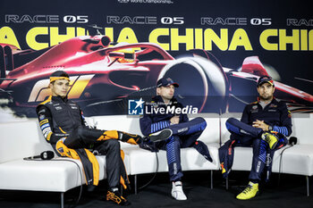 21/04/2024 - NORRIS Lando (gbr), McLaren F1 Team MCL38, portrait, VERSTAPPEN Max (ned), Red Bull Racing RB20, portrait, PEREZ Sergio (mex), Red Bull Racing RB20, portrait press conference during the Formula 1 Lenovo Chinese Grand Prix 2024, 5th round of the 2024 Formula One World Championship from April 19 to 21, 2024 on the Shanghai International Circuit, in Shanghai, China - F1 - CHINESE GRAND PRIX 2024 - FORMULA 1 - MOTORI