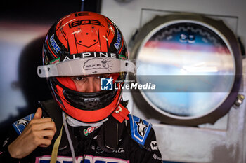 2024-04-21 - OCON Esteban (fra), Alpine F1 Team A524, portrait during the Formula 1 Lenovo Chinese Grand Prix 2024, 5th round of the 2024 Formula One World Championship from April 19 to 21, 2024 on the Shanghai International Circuit, in Shanghai, China - F1 - CHINESE GRAND PRIX 2024 - FORMULA 1 - MOTORS