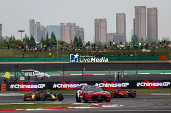 21/04/2024 - The FIA Mercedes-AMG GT Black Series Safety Car in action during the Formula 1 Lenovo Chinese Grand Prix 2024, 5th round of the 2024 Formula One World Championship from April 19 to 21, 2024 on the Shanghai International Circuit, in Shanghai, China - F1 - CHINESE GRAND PRIX 2024 - FORMULA 1 - MOTORI