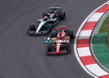 21/04/2024 - 16 LECLERC Charles (mco), Scuderia Ferrari SF-24, action and 63 RUSSELL George (gbr), Mercedes AMG F1 Team W15, action during the Formula 1 Lenovo Chinese Grand Prix 2024, 5th round of the 2024 Formula One World Championship from April 19 to 21, 2024 on the Shanghai International Circuit, in Shanghai, China - F1 - CHINESE GRAND PRIX 2024 - FORMULA 1 - MOTORI