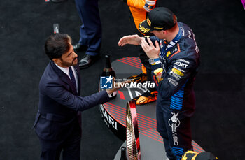 21/04/2024 - BEN SULAYEM Mohammed (uae), President of the FIA, portrait and VERSTAPPEN Max (ned), Red Bull Racing RB20, portrait during the Formula 1 Lenovo Chinese Grand Prix 2024, 5th round of the 2024 Formula One World Championship from April 19 to 21, 2024 on the Shanghai International Circuit, in Shanghai, China - F1 - CHINESE GRAND PRIX 2024 - FORMULA 1 - MOTORI