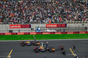 2024-04-21 - VERSTAPPEN Max (ned), Red Bull Racing RB20, portrait and PEREZ Sergio (mex), Red Bull Racing RB20, portrait during the Formula 1 Lenovo Chinese Grand Prix 2024, 5th round of the 2024 Formula One World Championship from April 19 to 21, 2024 on the Shanghai International Circuit, in Shanghai, China - F1 - CHINESE GRAND PRIX 2024 - FORMULA 1 - MOTORS