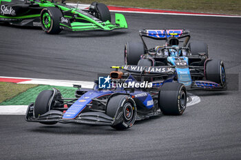21/04/2024 - 02 SARGEANT Logan (usa), Williams Racing FW46, action during the Formula 1 Lenovo Chinese Grand Prix 2024, 5th round of the 2024 Formula One World Championship from April 19 to 21, 2024 on the Shanghai International Circuit, in Shanghai, China - F1 - CHINESE GRAND PRIX 2024 - FORMULA 1 - MOTORI