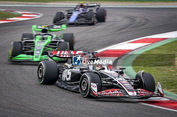 21/04/2024 - 20 MAGNUSSEN Kevin (den), Haas F1 Team VF-24 Ferrari, action during the Formula 1 Lenovo Chinese Grand Prix 2024, 5th round of the 2024 Formula One World Championship from April 19 to 21, 2024 on the Shanghai International Circuit, in Shanghai, China - F1 - CHINESE GRAND PRIX 2024 - FORMULA 1 - MOTORI