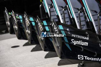 2024-05-02 - Mercedes AMG F1 Team W15, mechanical detail front wings during the Formula 1 Crypto.com Miami Grand Prix 2024, 6th round of the 2024 Formula One World Championship from May 3 to 5, 2024 on the Miami International Autodrome, in Miami, United States of America - F1 - MIAMI GRAND PRIX 2024 - FORMULA 1 - MOTORS