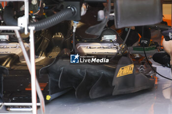 2024-05-02 - McLaren F1 Team MCL38, mechanical detail diffuser floor during the Formula 1 Crypto.com Miami Grand Prix 2024, 6th round of the 2024 Formula One World Championship from May 3 to 5, 2024 on the Miami International Autodrome, in Miami, United States of America - F1 - MIAMI GRAND PRIX 2024 - FORMULA 1 - MOTORS