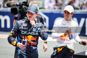 04/05/2024 - VERSTAPPEN Max (ned), Red Bull Racing RB20, PEREZ Sergio (mex), Red Bull Racing RB20, portrait during the Formula 1 Crypto.com Miami Grand Prix 2024, 6th round of the 2024 Formula One World Championship from May 3 to 5, 2024 on the Miami International Autodrome, in Miami, United States of America - F1 - MIAMI GRAND PRIX 2024 - FORMULA 1 - MOTORI