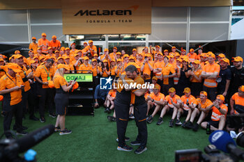 06/05/2024 - STELLA Andrea (ita), Team Principal of McLaren F1 Team, BROWN Zak (usa), CEO of of McLaren Racing, portrait celebration during the Formula 1 Crypto.com Miami Grand Prix 2024, 6th round of the 2024 Formula One World Championship from May 3 to 5, 2024 on the Miami International Autodrome, in Miami, United States of America - F1 - MIAMI GRAND PRIX 2024 - FORMULA 1 - MOTORI