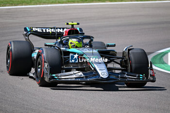 2024-05-17 - Lewis Hamilton Mercedes Grand Prix Ltd Mercedes-AMG PETRONAS Formula One Team - FORMULA 1 MSC CRUISES GRAN PREMIO DELL'EMILIA-ROMAGNA 2024 - FREE PRACTICE 1 - FORMULA 1 - MOTORS