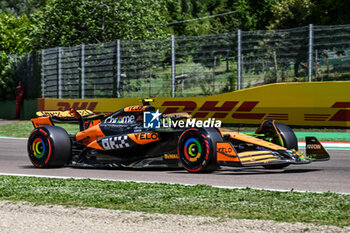 2024-05-17 - Lando Norris McLaren Racing Ltd McLaren Formula 1 Team - FORMULA 1 MSC CRUISES GRAN PREMIO DELL'EMILIA-ROMAGNA 2024 - FREE PRACTICE 1 - FORMULA 1 - MOTORS