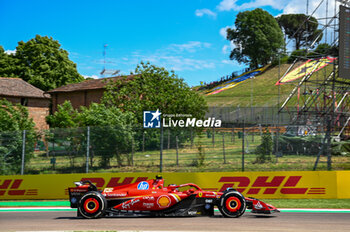 2024-05-17 - Carlos Sainz Ferrari Spa Scuderia Ferrari - FORMULA 1 MSC CRUISES GRAN PREMIO DELL'EMILIA-ROMAGNA 2024 - FREE PRACTICE 1 - FORMULA 1 - MOTORS