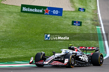 2024-05-17 - Nicolas Nico Hulkenberg Haas Formula LLC MoneyGram Haas F1 Team - FORMULA 1 MSC CRUISES GRAN PREMIO DELL'EMILIA-ROMAGNA 2024 - FREE PRACTICE 1 - FORMULA 1 - MOTORS